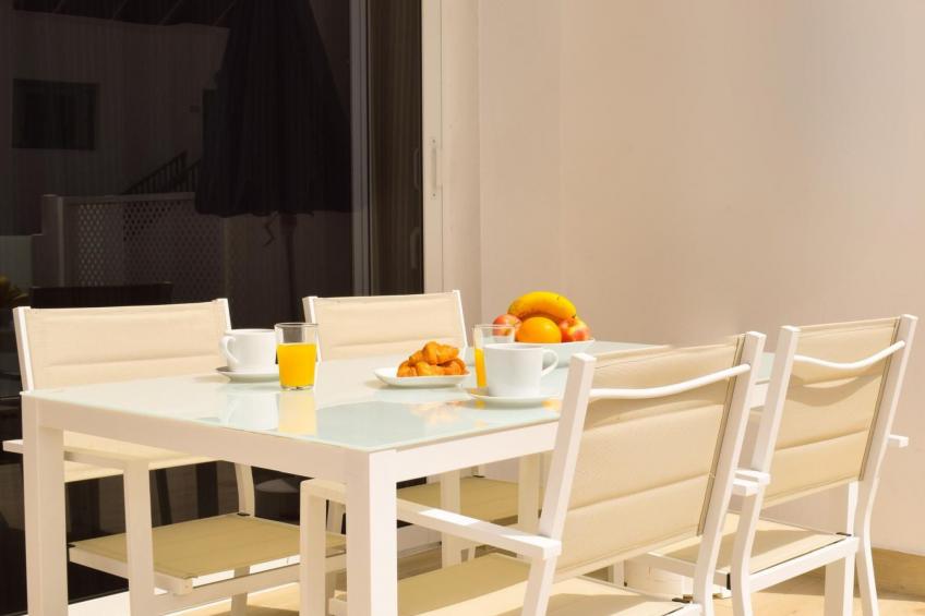 Apartamento con terraza - foto 4