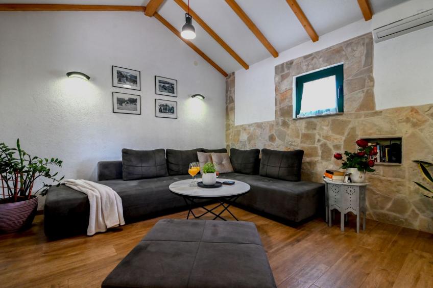 Freistehendes Ferienhaus in Duge Njive mit Privatem Pool - foto 49