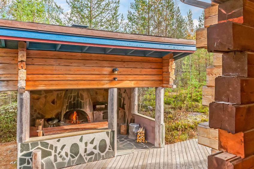 Riutankolo, mustosen lomamökit - foto 3