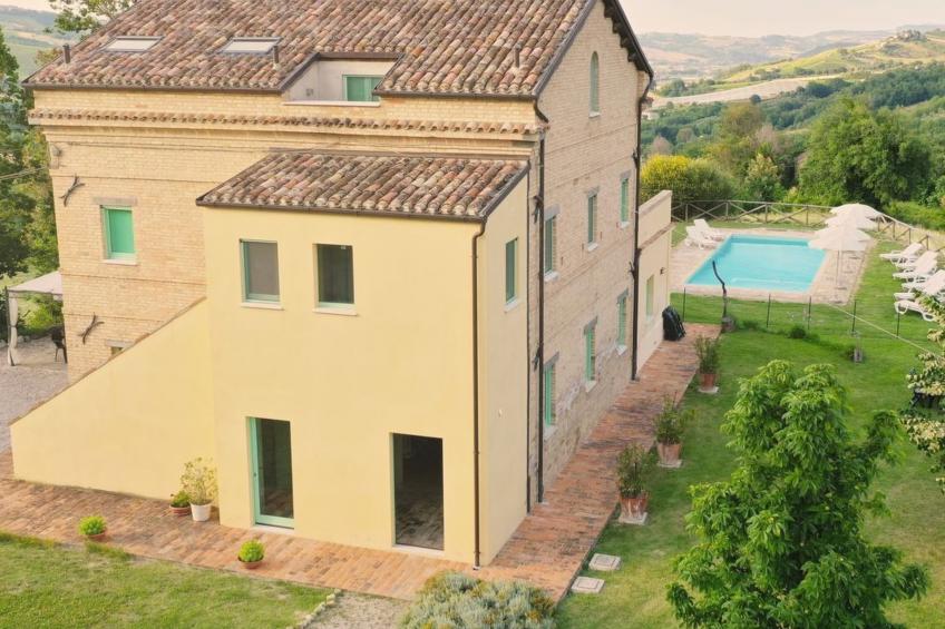 Villa mit privatem Pool und unglaublicher Aussicht