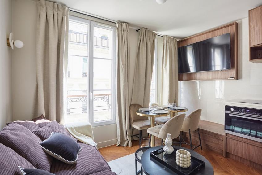 ALBERT THOMAS 8 - foto 8