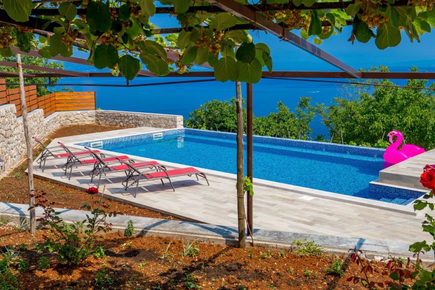 mit großem Garten und Pool - foto 14