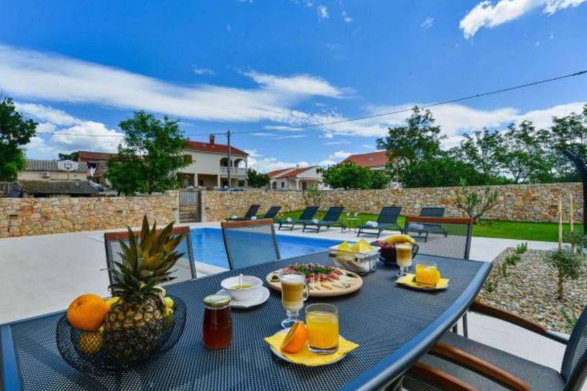 Stone Villa Banovi with heated pool - foto 30