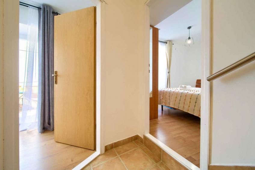 Holiday home with balcony - BF-ZH67B - foto 33