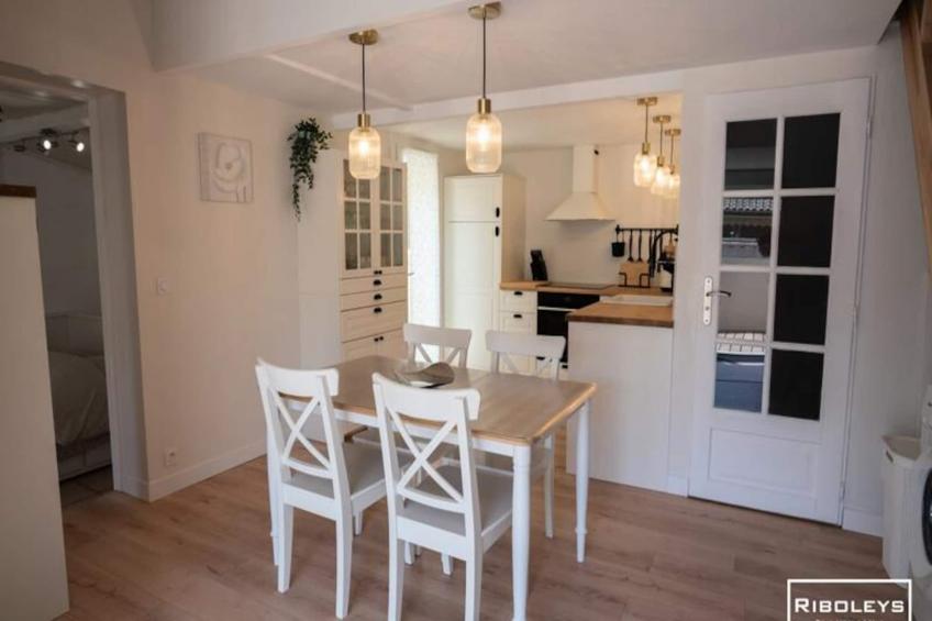 Villa Rénovée Climatisée à 600m De La Plage - foto 9