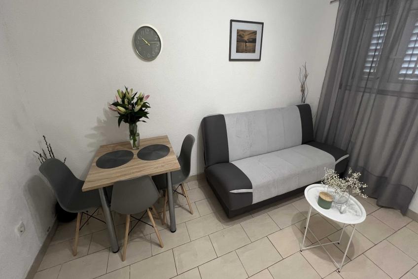 Apartmani Vela Makarska - Studio With Garden View - foto 11