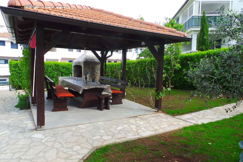Holiday house with pool - BF-NJ32 - foto 7
