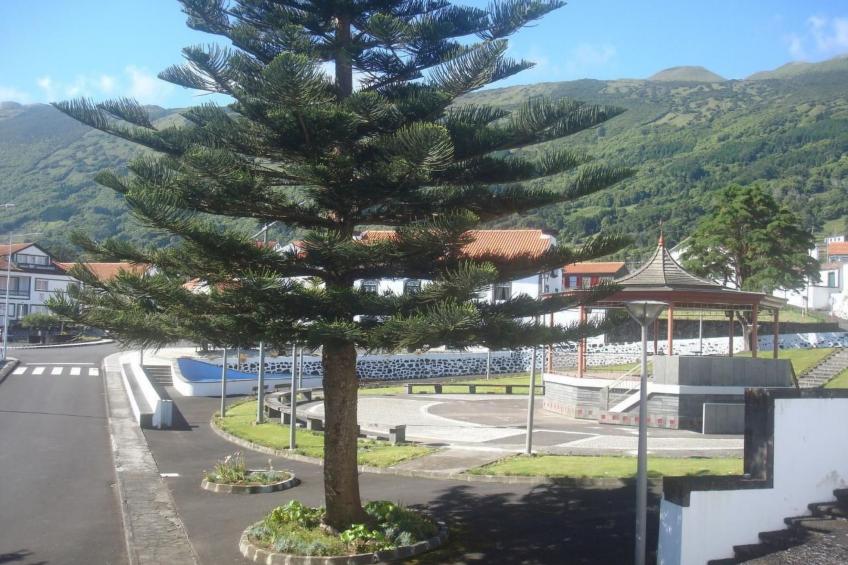 "Vinea Lava" mit Blick auf das Wasser - foto 46