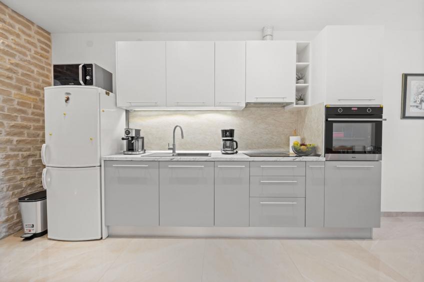 Kristijan & Jelena - Pool, Jacuzzi, Playground - foto 3