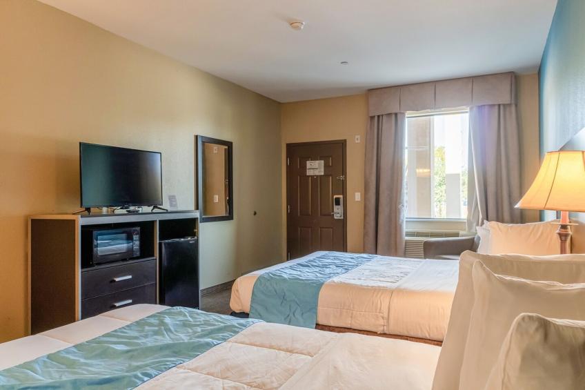 2 Queen Beds with Kitchenette Non-Smoking - foto 16