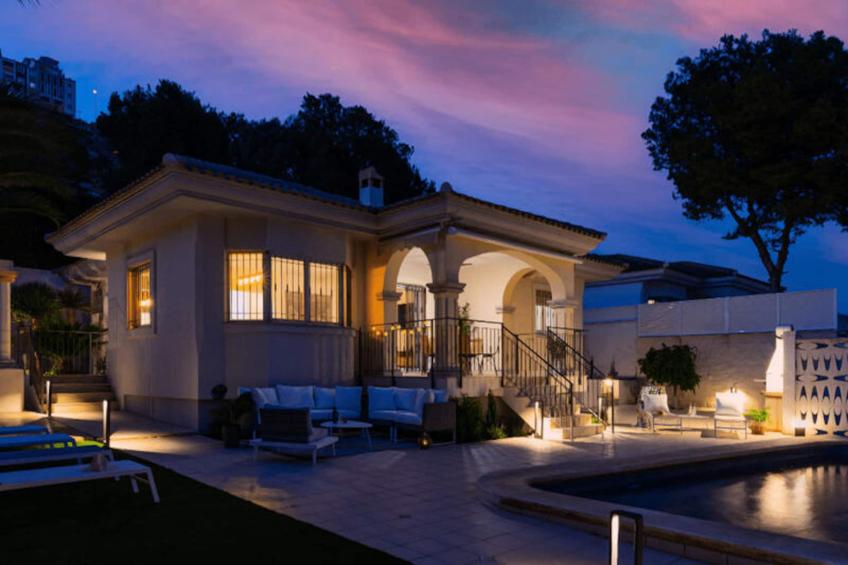 Magnifique Villa Avec Piscine Privée - Golf  Bonalba ! - foto 12