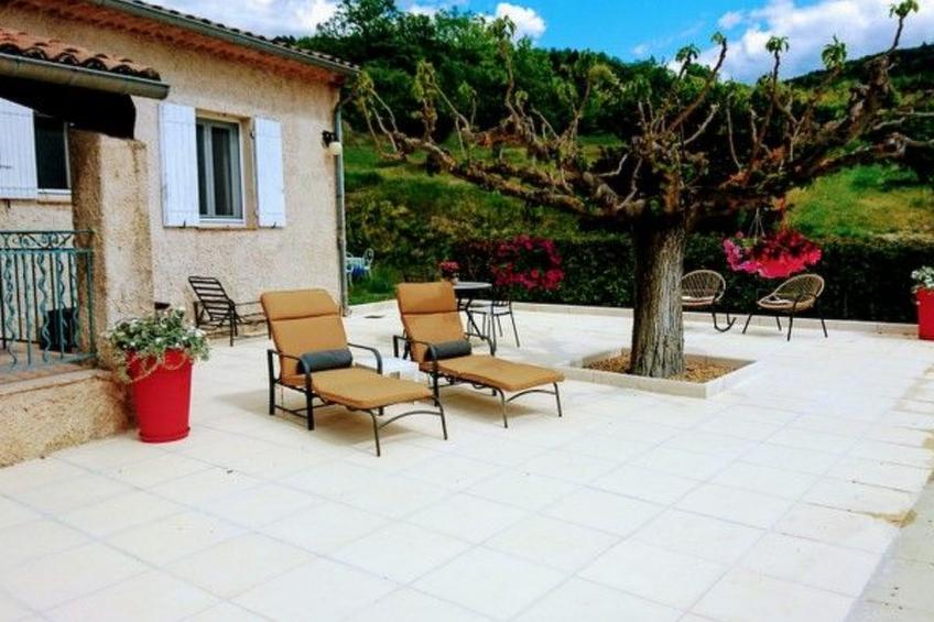 Haus auf dem Land in ruhiger Lage mit privatem Pool - foto 3