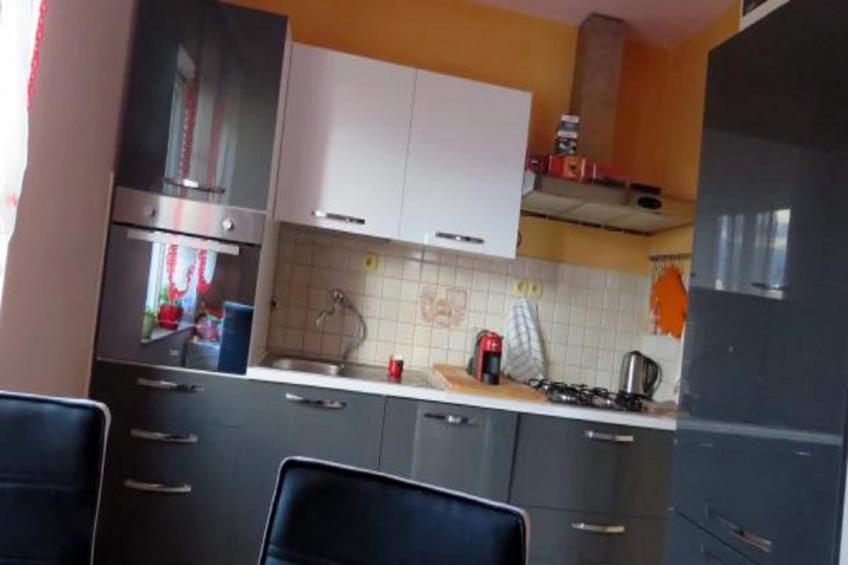 Serene Barbat Escape with Just Minutes from the Beach - One Bedroom Apartment with Balcony 1 - foto 5