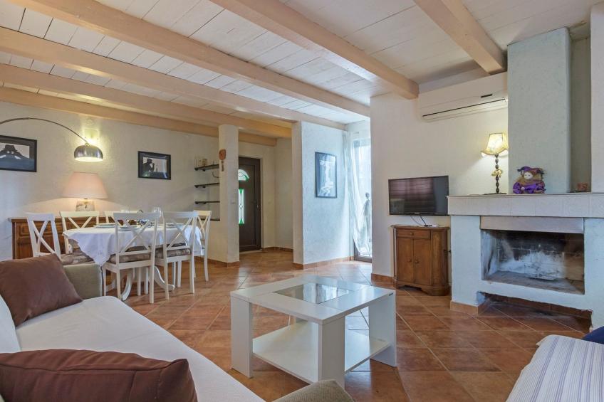 Villa Karina - foto 2