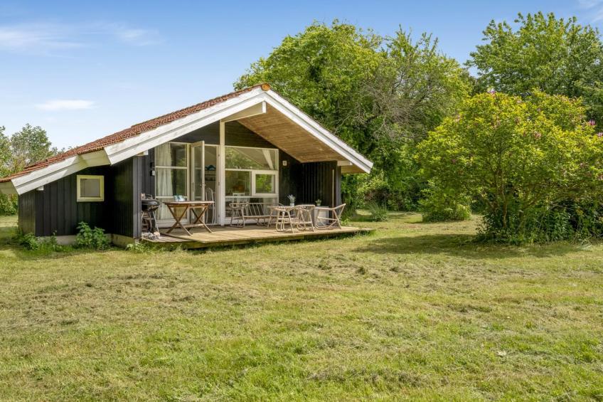 "Nnykka" - 125m from the sea