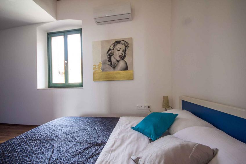 Vakantiewoning in de oude binnenstad en in de buurt van het strand - VW-5PC3 - foto 7
