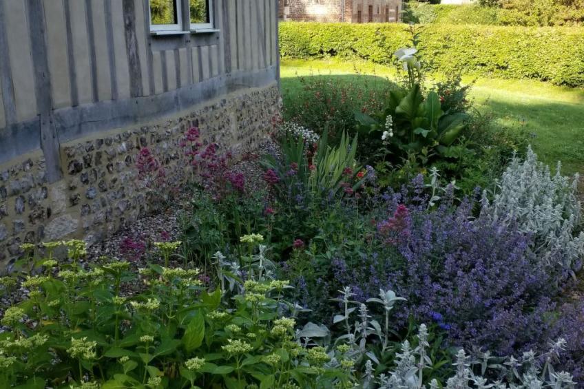 Neues normannisches Ferienhaus mit Charme die Kastanienbäume - foto 26