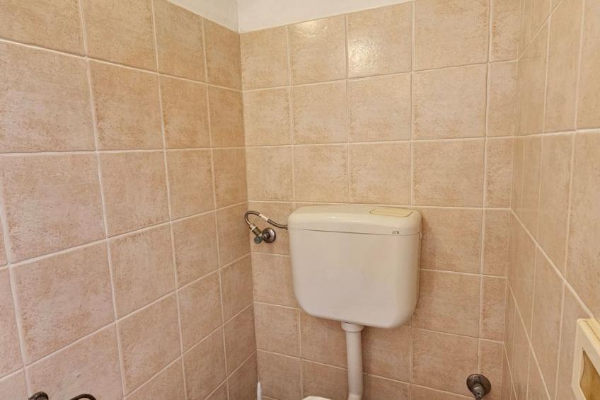 Helle mediterrane Villa mit Veranda und Garten - foto 30