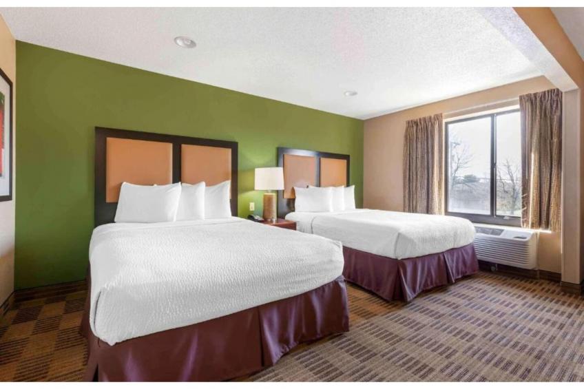 2 Full Beds | Non-Smoking, Kitchen - foto 2