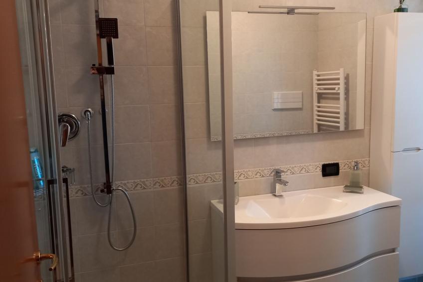 Stilvoller und gemütlicher Mini mit Garage - foto 12