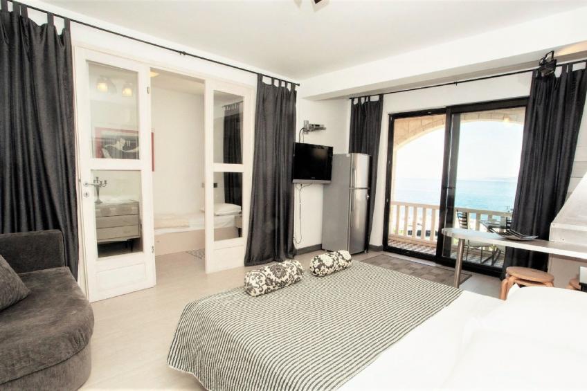 Apartments & Room Vesna - Superior Studio Apartment with Sea View (Apartment 1) - foto 2