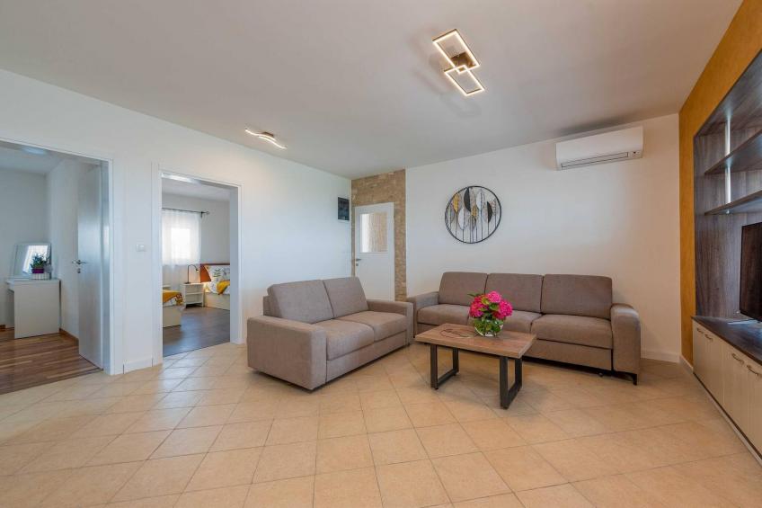 Villa Pezer with heated pool & sauna - foto 3