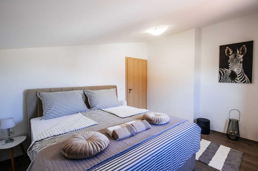 Villa Enna with heated pool - foto 46