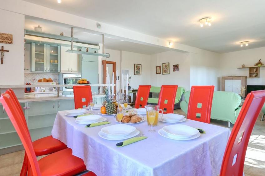 Villa für 10 Personen mit großem Garten - TA Leut - foto 15