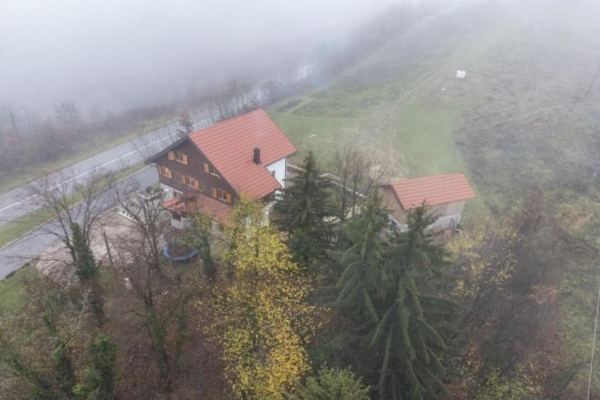 Three-Bedroom Apartment - foto 23