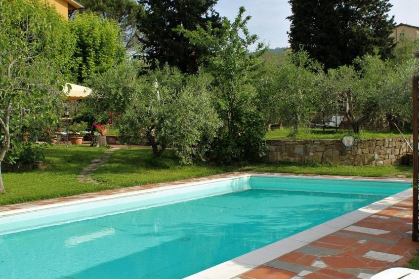 Tolles Ferienhaus in Pian Di Scò mit Privatem Pool und Panoramablick - foto 8