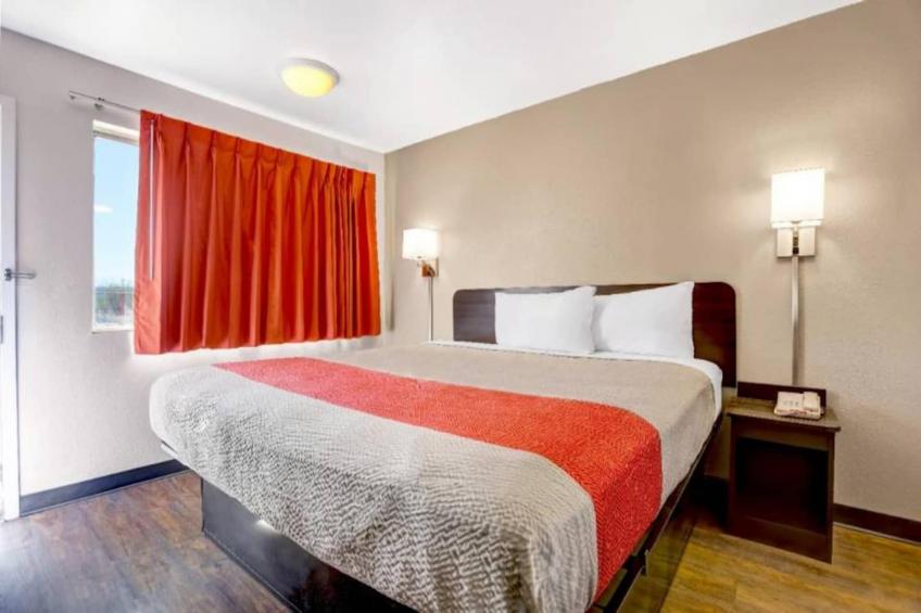 1 Queen Bed - foto 13