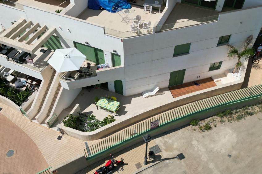 "La Invincible Moja" (Die unbesiegbare Moja) - foto 12