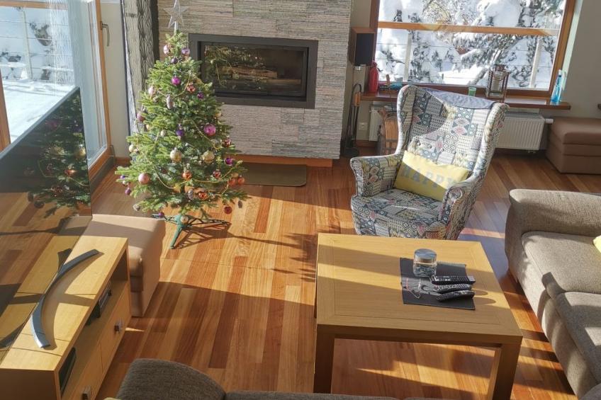 in den Bergen, Villa mit Panoramaterrasse - foto 14