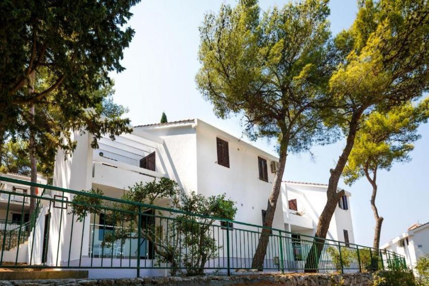 Lumbarda Resort Apartments - Superior Apartment with Mountain View E2 - foto 10