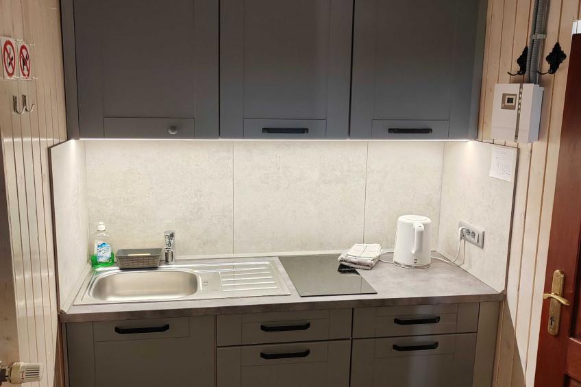 Mountain Vista Cottage with Private Sauna - One Bedroom Cottage