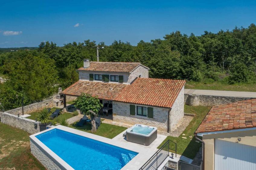 Villa met zwembad en whirlpool - BF-6NPDX - foto 16