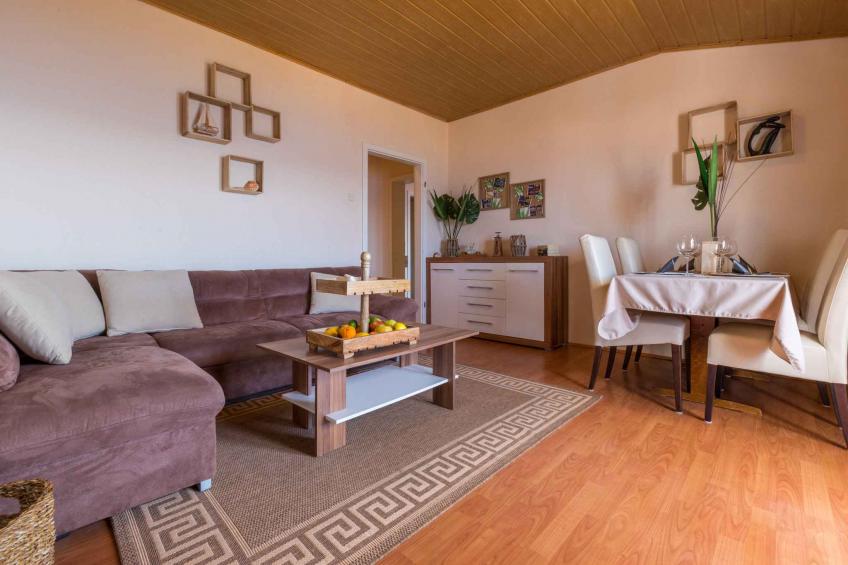 Holiday apartment with an outdoor pool and sea views - BF-V96P - foto 63