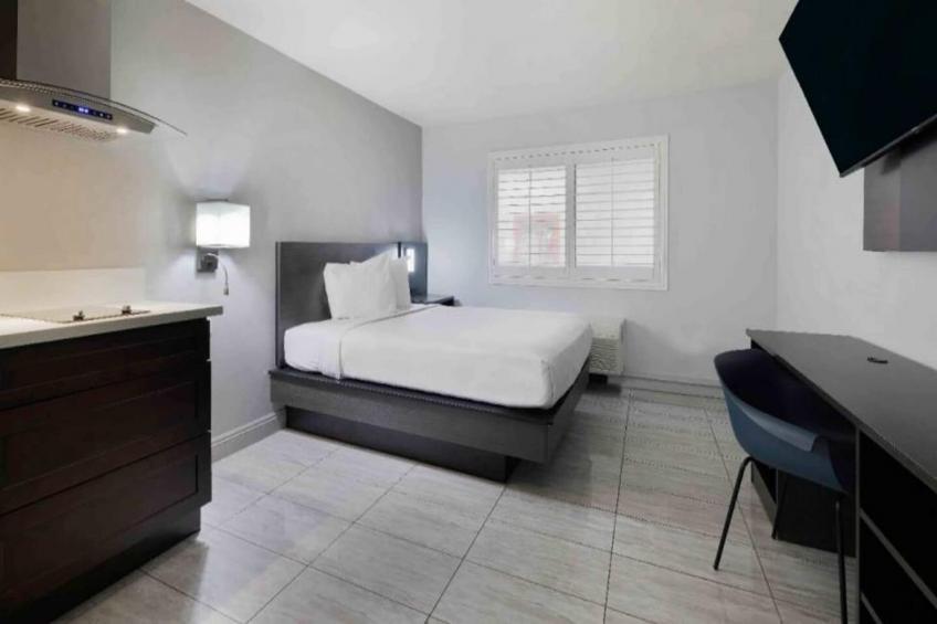 1 Queen Bed  Nsmk Hot Tub Kitchen Sofa-Bed - foto 10