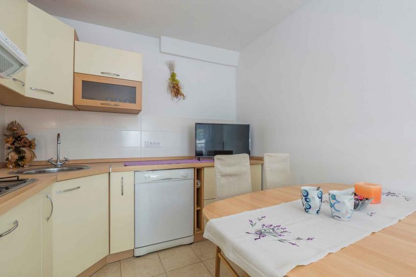 Vakantiewoning met terras - BF-FBJ55 - foto 4