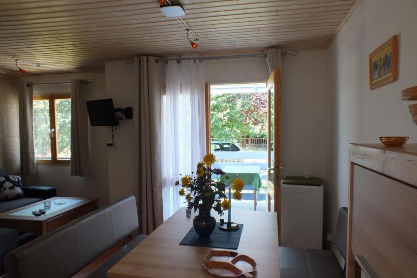 Freistehendes Ferienhaus beim Wellnessbad mit eingezäuntem Garten und Terrasse - foto 8