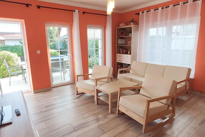 Vakantiehuis Villa met zwembad op slechts 350 meter van het gratis strand - VW-YH997 - foto 22