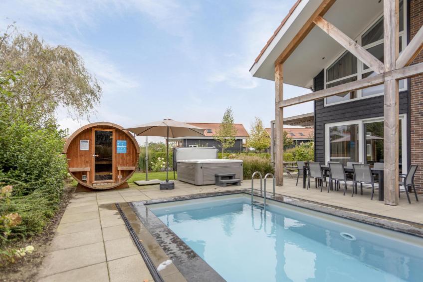 Villa 10 persons (indoor) Swimming pool and Wellness (Spa) - foto 3