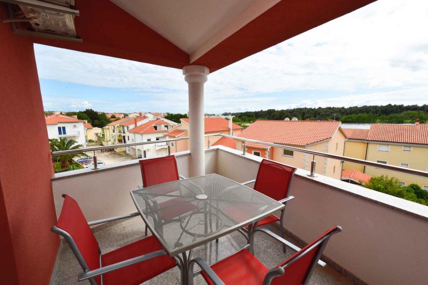 Holiday apartment with air conditioning and terrace with sea view - BF-KBJ2 - foto 2