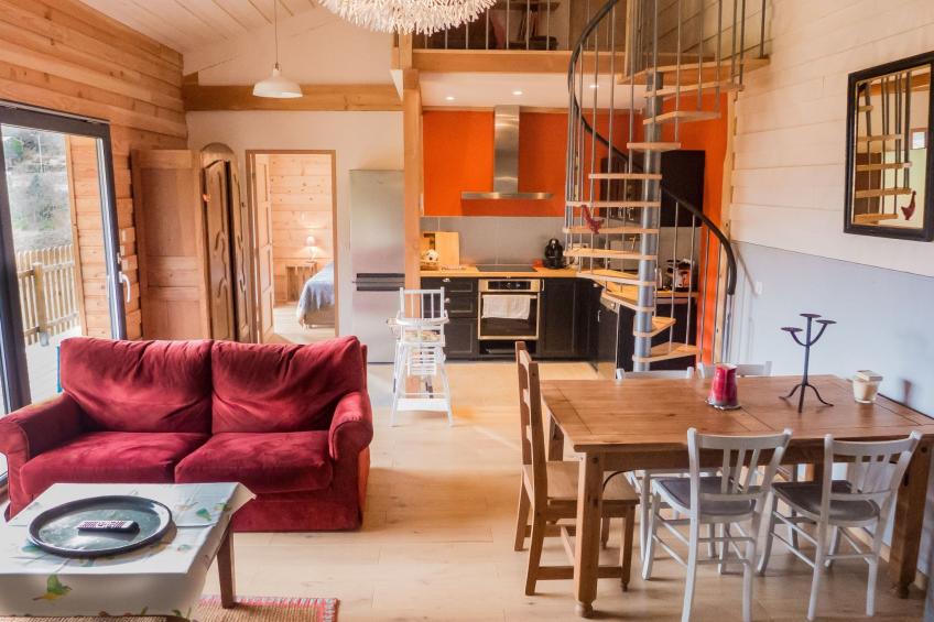 Gemütliches Steinhaus mit Garten - foto 3