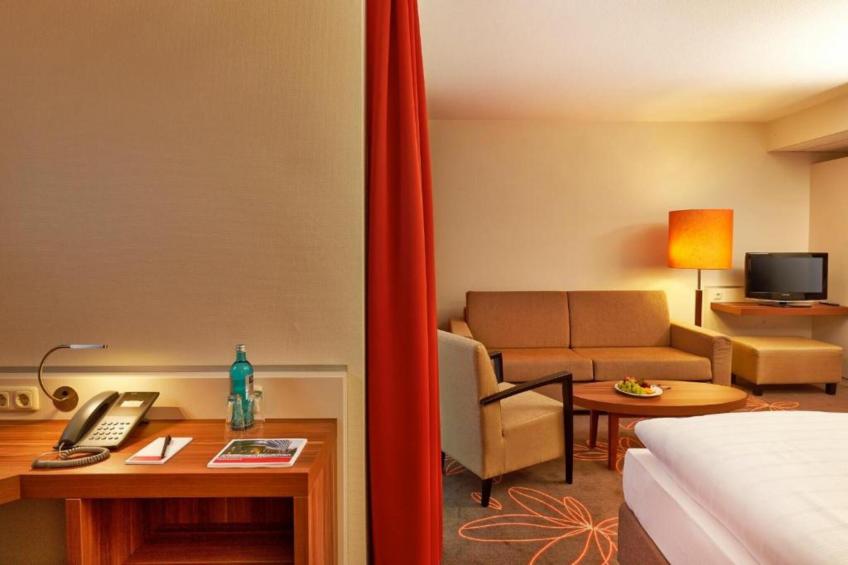 Sunday Hotel Hannover Junior Suite - foto 25