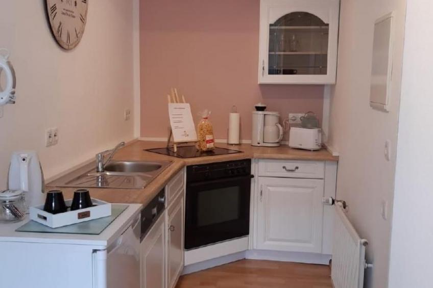 Sandra´s Ferienwohnung mit Pool - foto 14