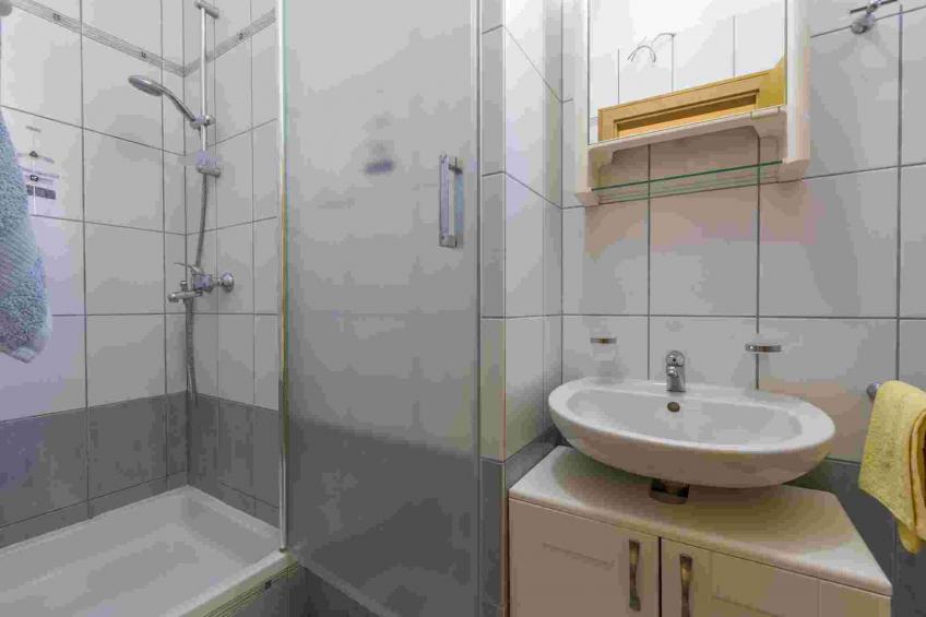 Holiday apartment 250 m from the beach - BF-BXG5 - foto 186