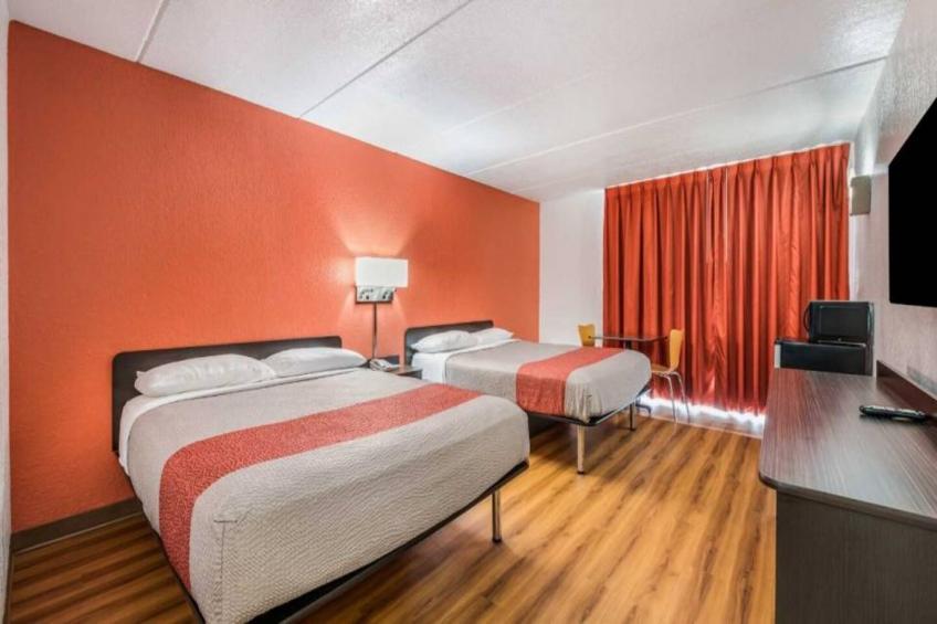 2 Queen Beds  Non-Smoking - foto 7