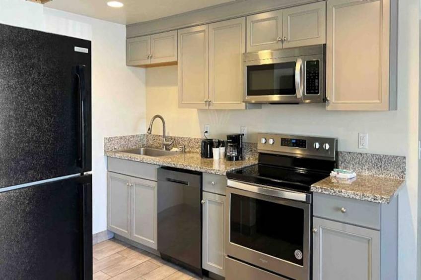 2 Full Beds  Kitchen Non-Smoking - foto 5