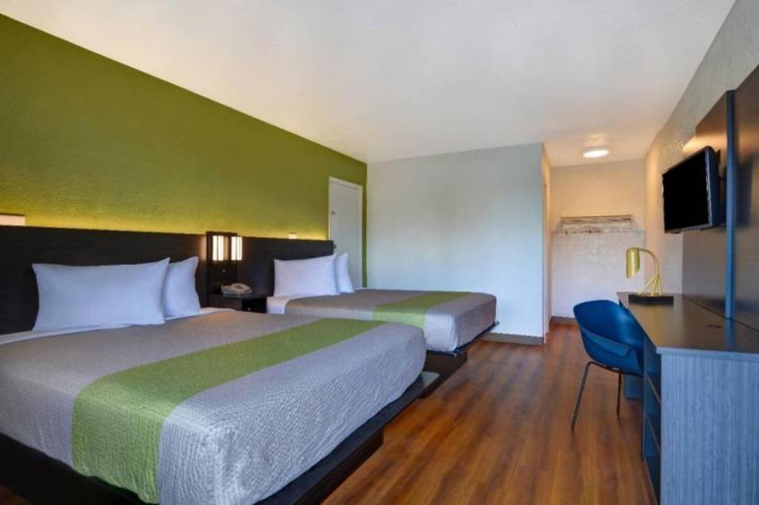 2 Queen Beds  Micfridge - foto 42